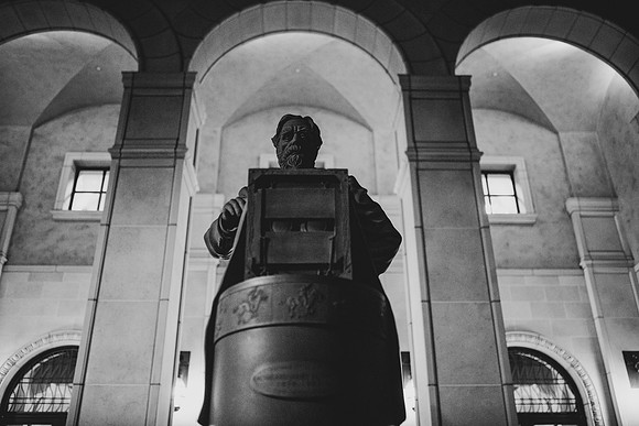 2025_11_03_Noir_WeeklyFrame(Ana Hunter)-5